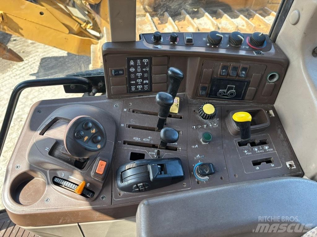 John Deere 6320 Traktoriai