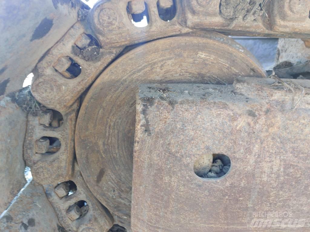 Komatsu PC240LC-10 Vikšriniai ekskavatoriai