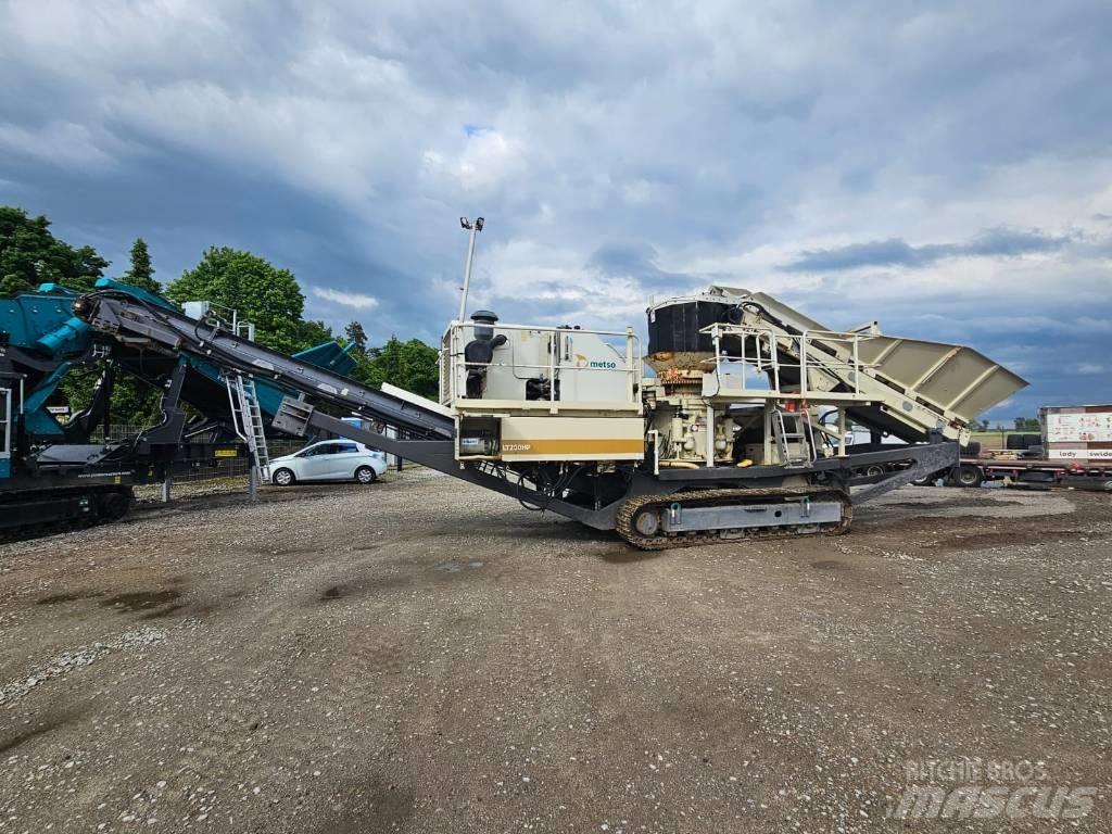 Metso LT 200 HP Mobilūs smulkintuvai