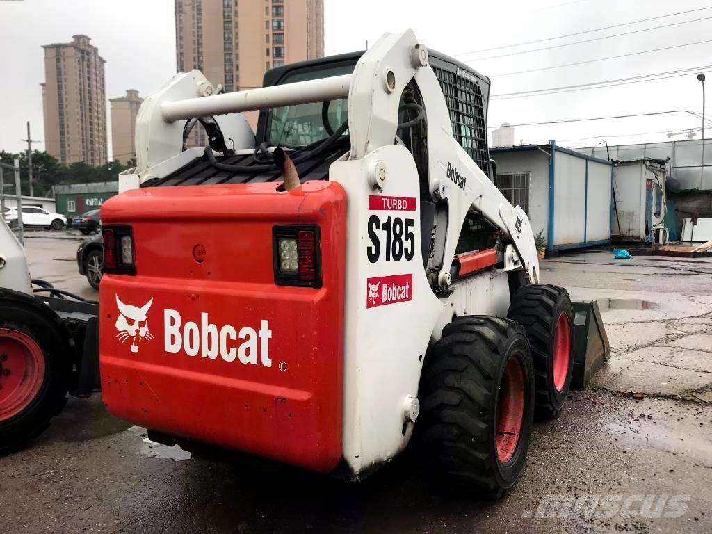 Bobcat S 185 Krautuvai su šoniniu pasukimu