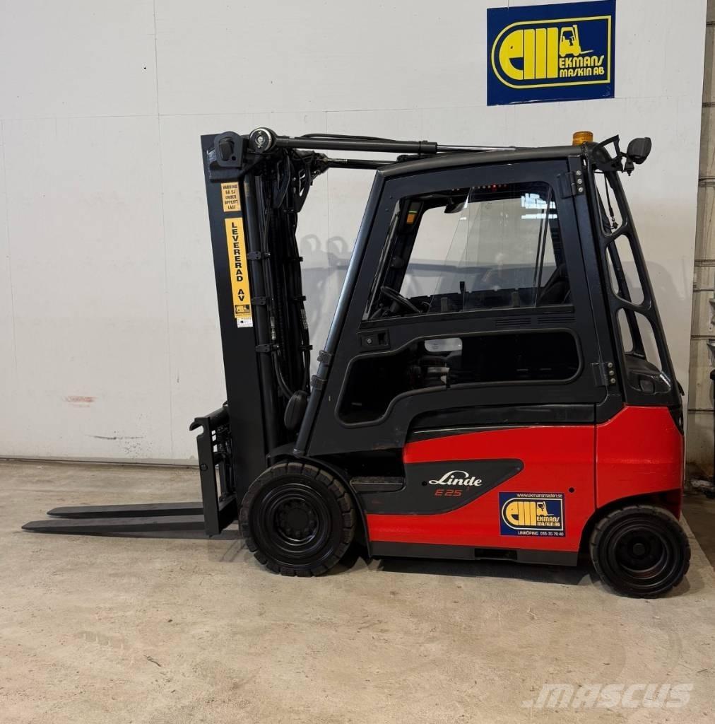 Linde truck E25 Elektriniai šakiniai krautuvai