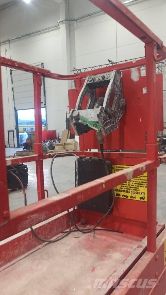 JLG 2030 ES Žirkliniai keltuvai