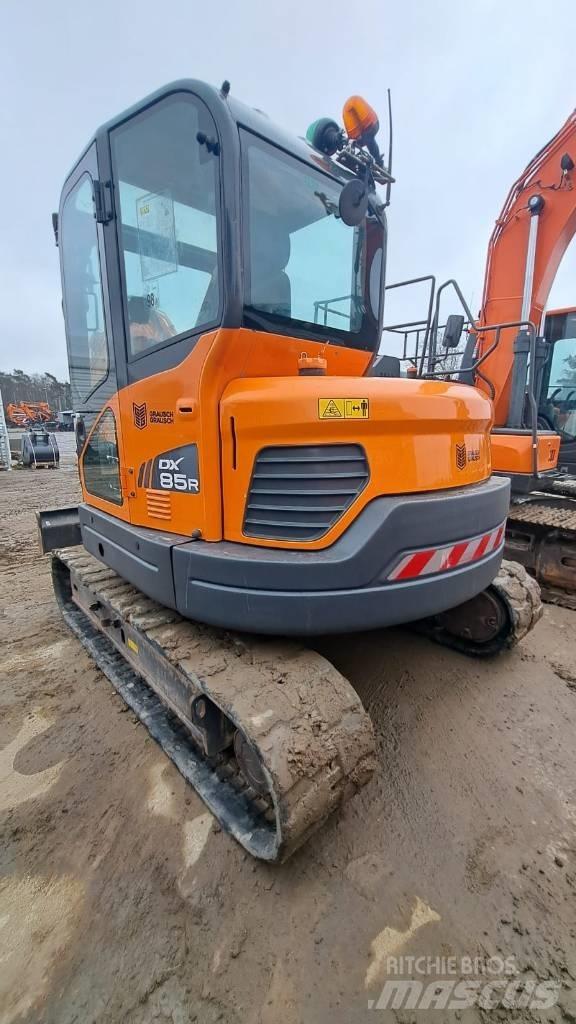 Doosan DX 85 R-3 Vidutinės galios ekskavatoriai 7-12 t