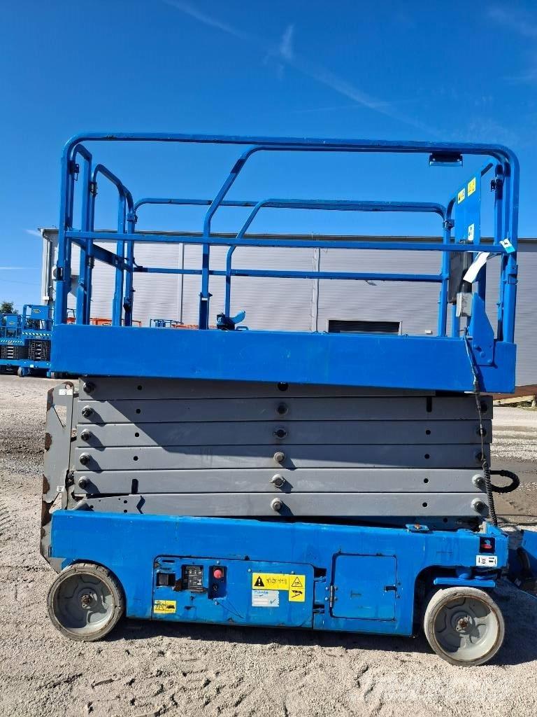 Genie GS4047 Žirkliniai keltuvai