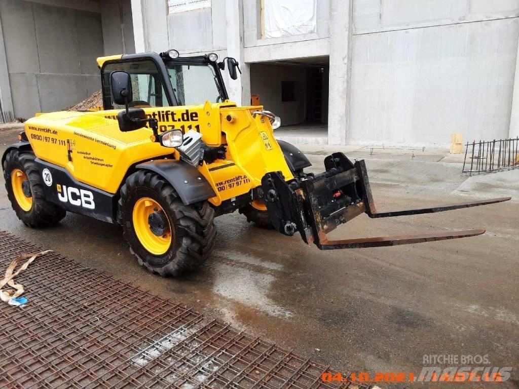 JCB 525-60 Teleskopiniai krautuvai