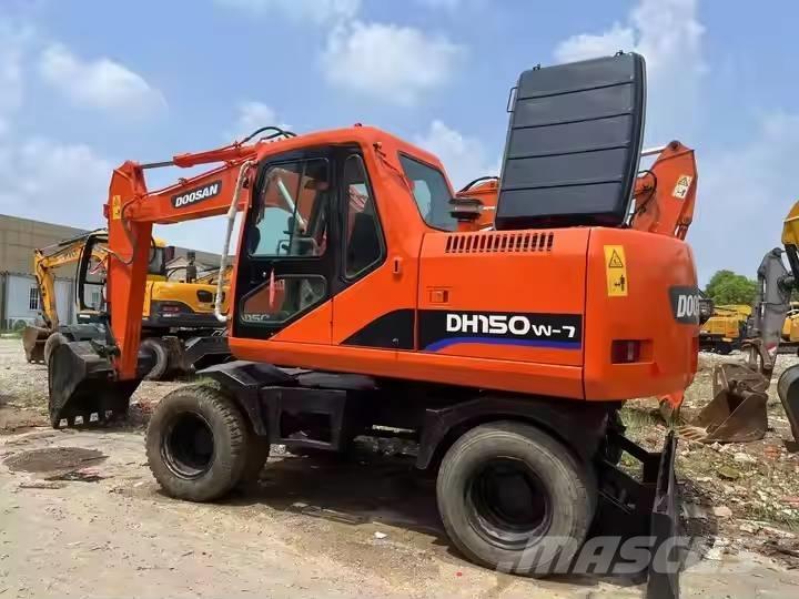 Doosan DH150W-7 Ratiniai ekskavatoriai