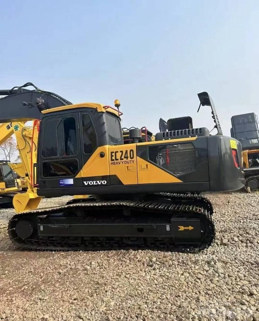 Volvo EC 240 Vikšriniai ekskavatoriai