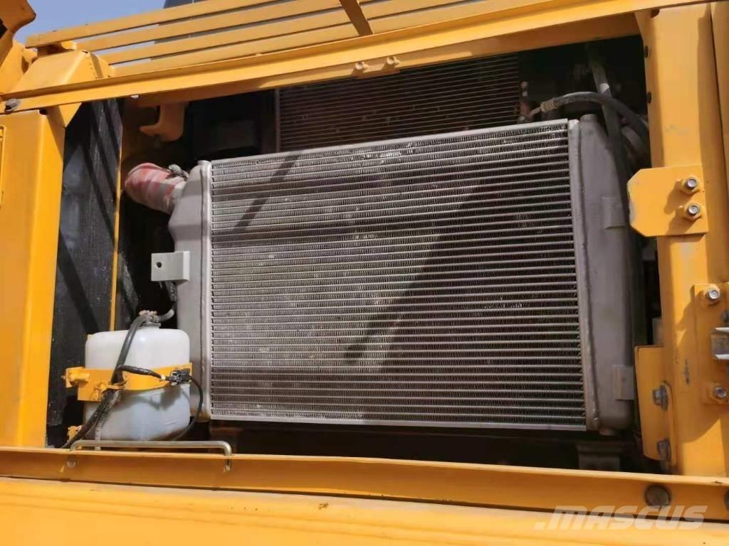 Komatsu PC360-7 Vikšriniai ekskavatoriai
