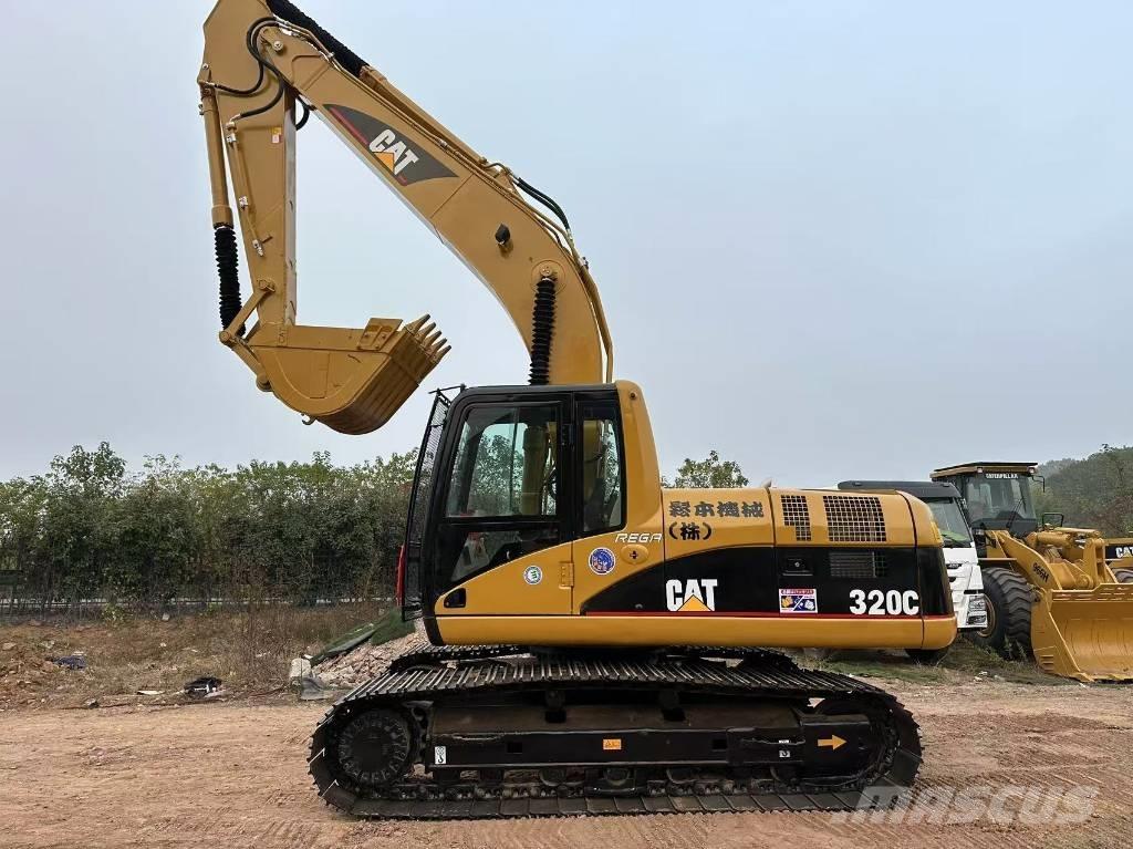 CAT 320 C Vikšriniai ekskavatoriai