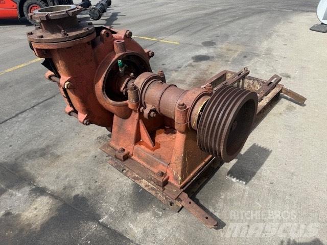 Warman dredge pump. Gilintuvai