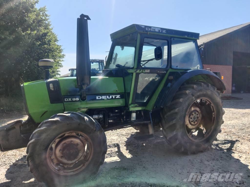 Deutz DX 85 ALLRAD Traktoriai