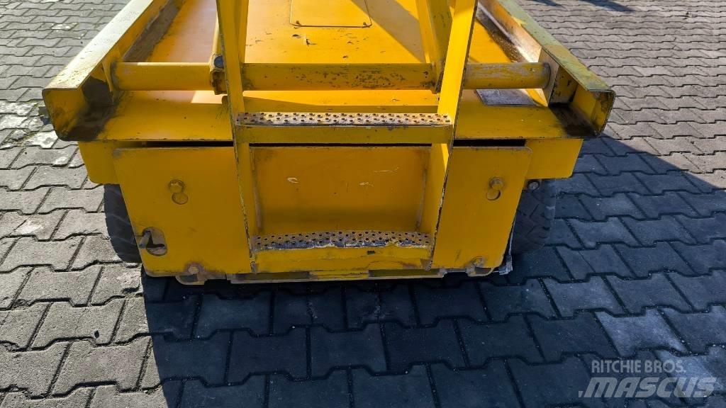 Haulotte Compact 10 Žirkliniai keltuvai