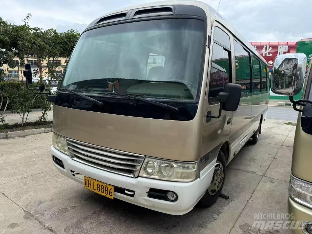 Toyota Coaster Mikroautobusai