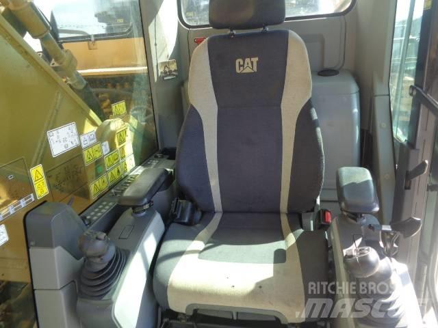 CAT 352 F Vikšriniai ekskavatoriai