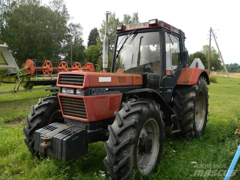 International 956 XL Traktoriai