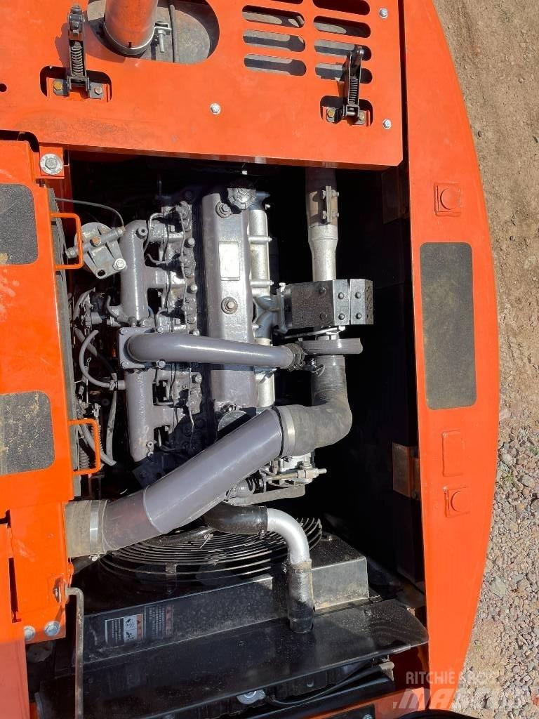 Doosan 150 Ratiniai ekskavatoriai