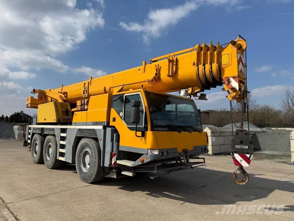 Liebherr LTM1055/1 Visureigiai kranai