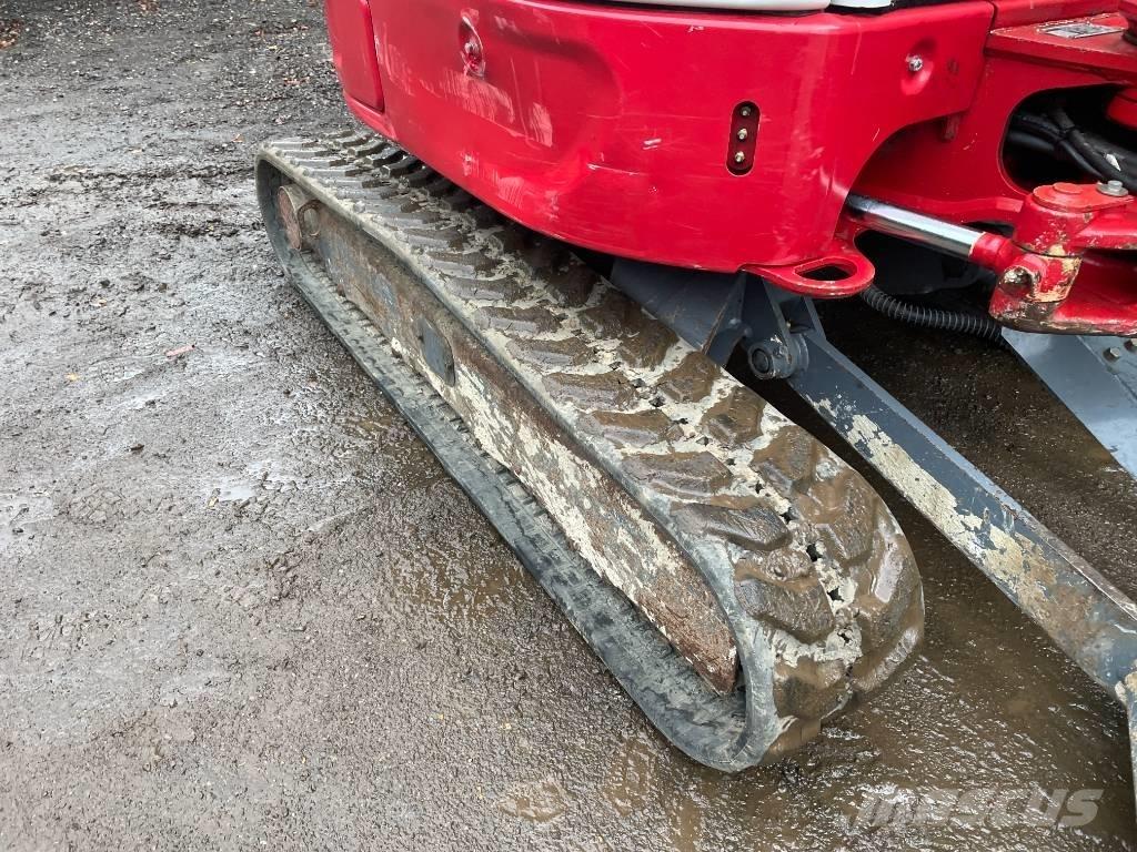 Takeuchi TB 325 R Mini ekskavatoriai < 7 t