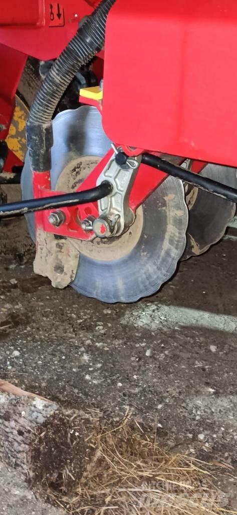Väderstad Rapid400C Sėjimo technika