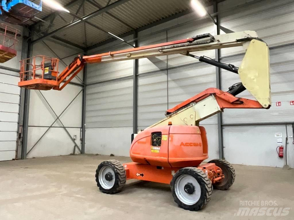 JLG 600 AJ Alkūniniai keltuvai