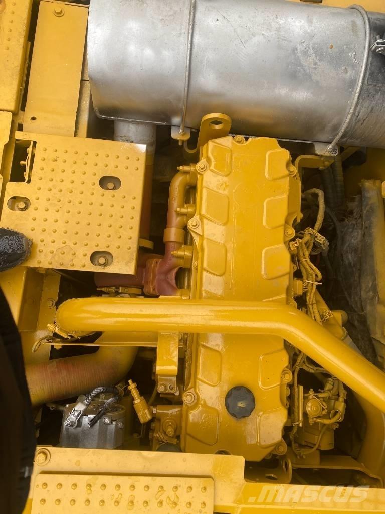 CAT 336 D Vikšriniai ekskavatoriai