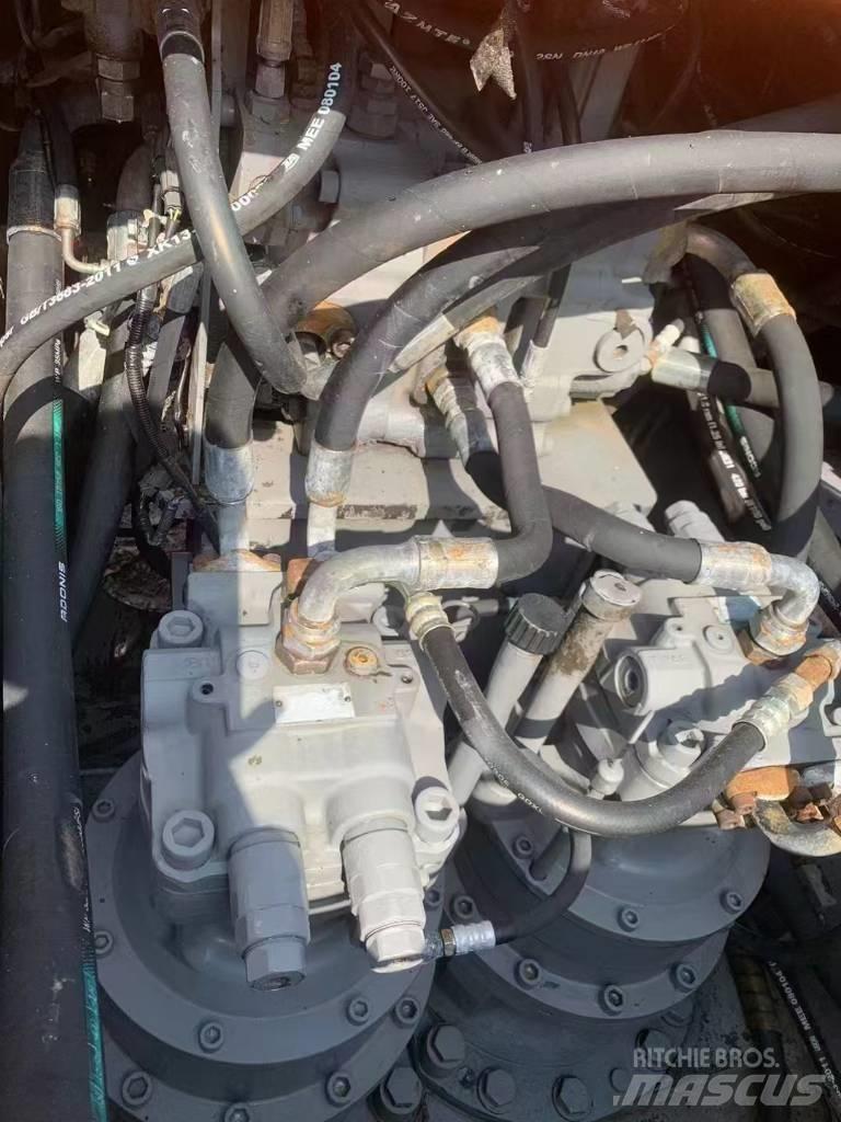 Hitachi ZX 450 H Vikšriniai ekskavatoriai