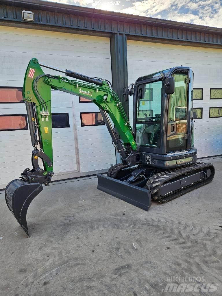 Aameck F27 Mini ekskavatoriai < 7 t