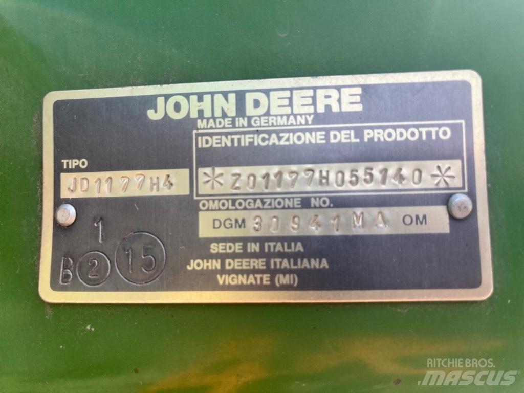 John Deere 1177 Derliaus nuėmimo kombainai