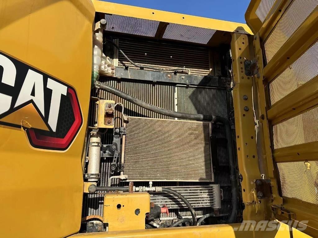 CAT 320GC Vikšriniai ekskavatoriai