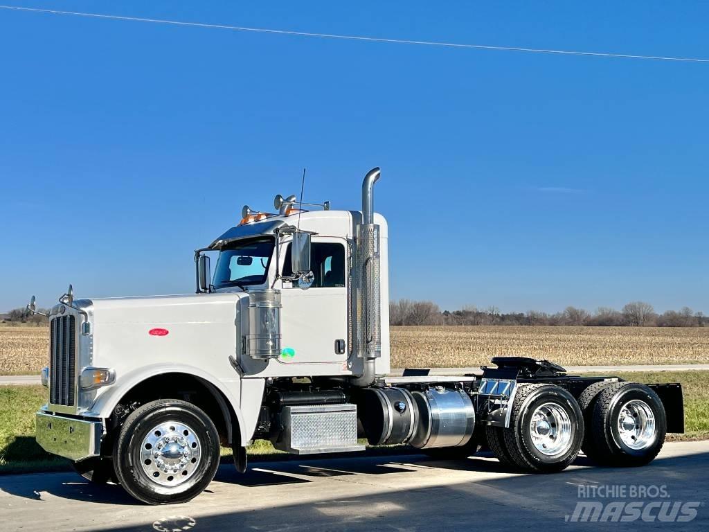 Peterbilt 389 Naudoti vilkikai