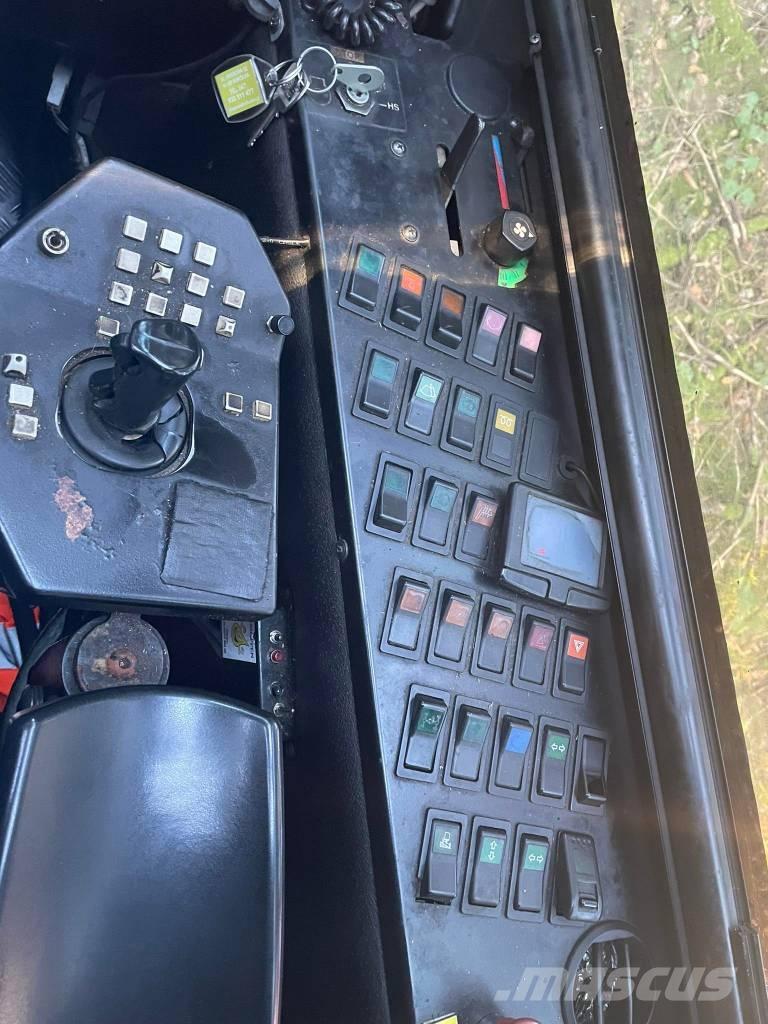 Sampo-Rosenlew 1066 Miško technika (Harvesteriai)