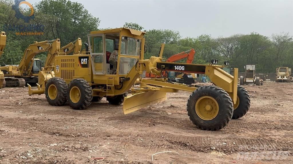 CAT 140 G Greideriai