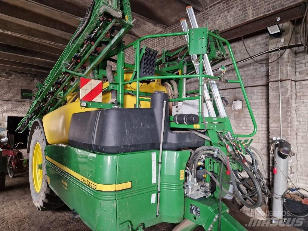 John Deere R 962 i Prikabinami purkštuvai