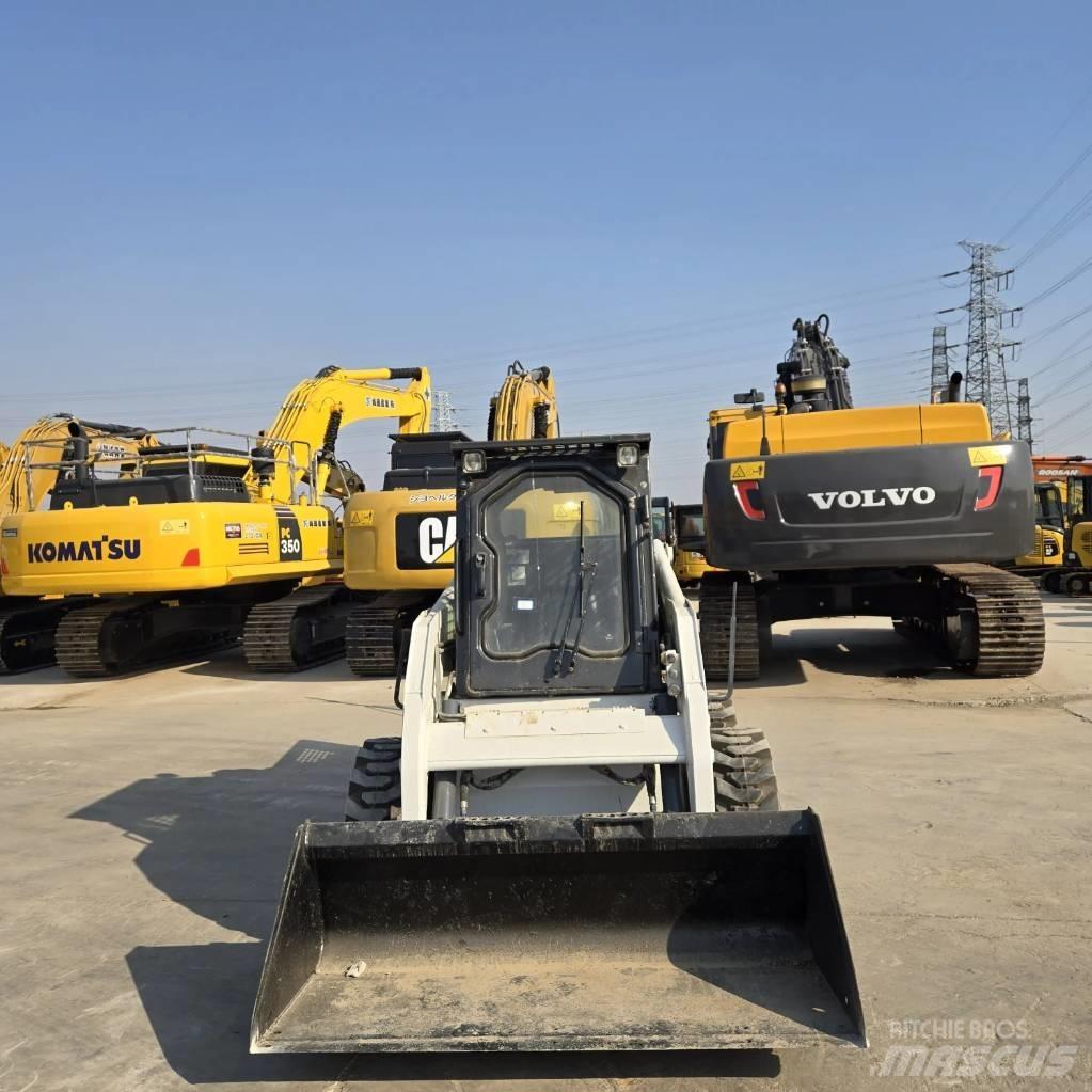 Bobcat S 185 Krautuvai su šoniniu pasukimu