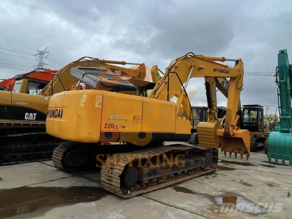 Hyundai Robex 220-7 Vikšriniai ekskavatoriai