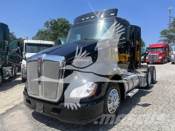 Kenworth T680 Naudoti vilkikai
