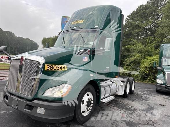 Kenworth T680 Naudoti vilkikai