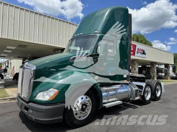 Kenworth T680 Naudoti vilkikai