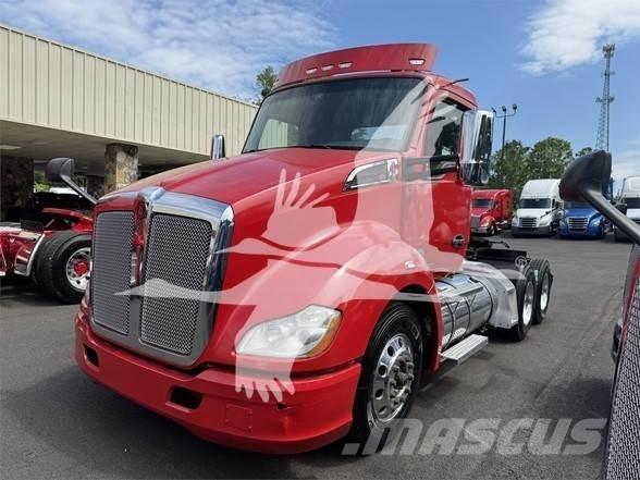 Kenworth T680 Naudoti vilkikai
