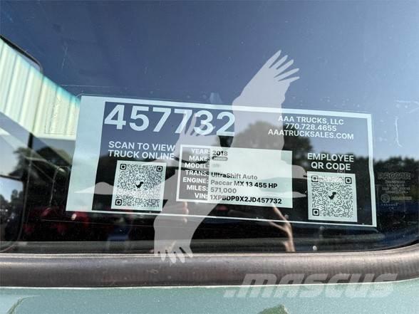 Peterbilt 579 Naudoti vilkikai