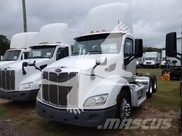 Peterbilt 579 Naudoti vilkikai