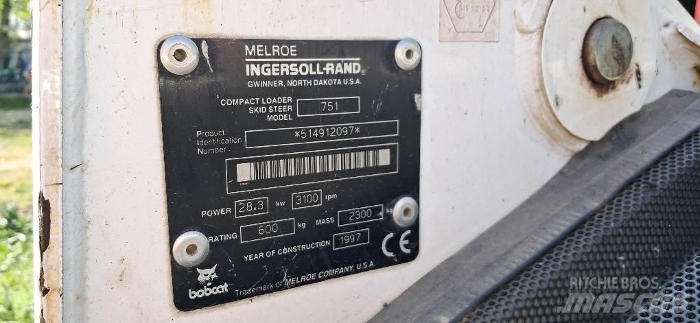 Bobcat 751 Krautuvai su šoniniu pasukimu