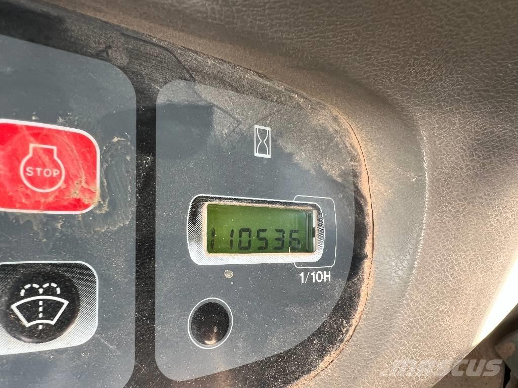 CASE CX 330 Vikšriniai ekskavatoriai