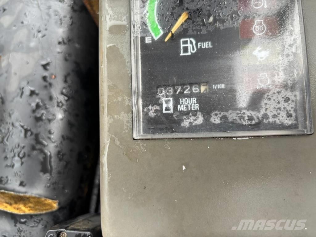 Takeuchi TB 23 R Mini ekskavatoriai < 7 t