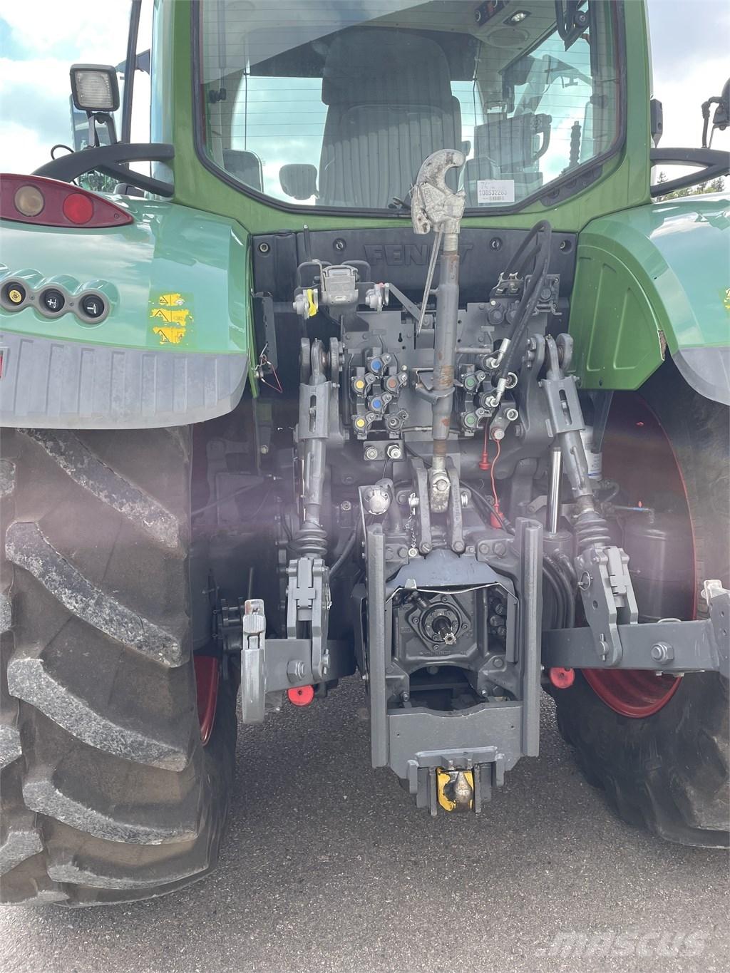 Fendt 720 Profi Plus Traktoriai