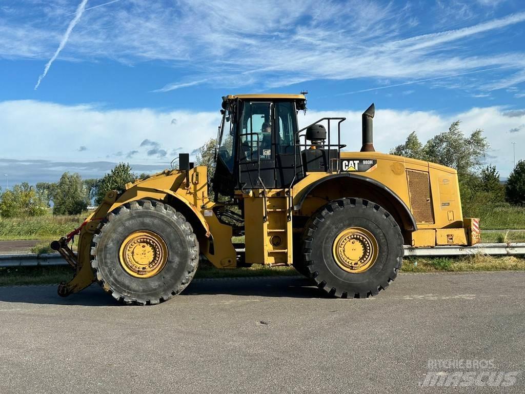 CAT 980H Naudoti ratiniai krautuvai