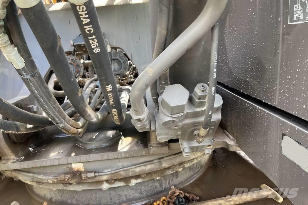 Volvo EC 240 C N L Vikšriniai ekskavatoriai