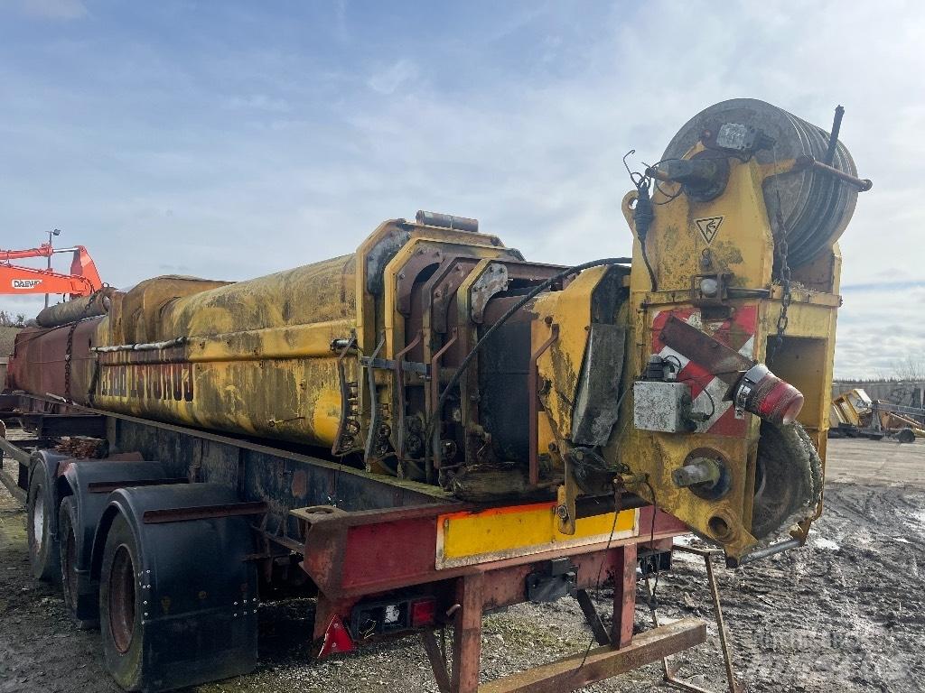 Demag AC 395 Hidraulikos įrenginiai