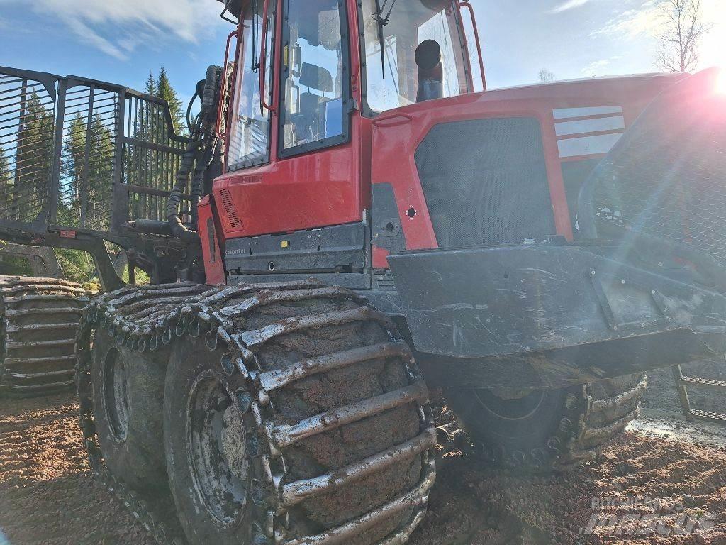 Komatsu 895 Naudoti miškovežiai (Forvarderiai)