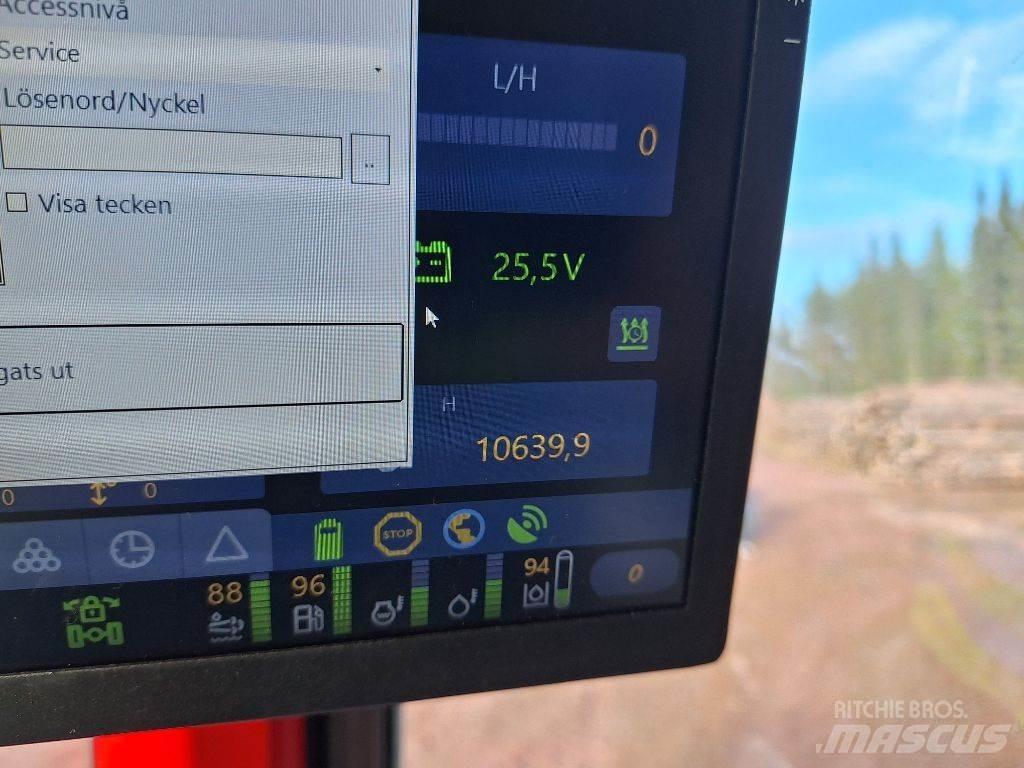 Komatsu 895 Naudoti miškovežiai (Forvarderiai)
